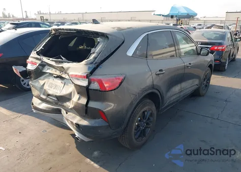 2020 Ford Escape Se z USA, uszkodzony, nr VIN 1FMCU0G6XLUC72222